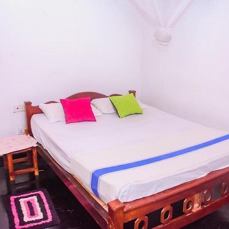 #Bedbox Vandrerhjem Dambulla Eksteriør bilde