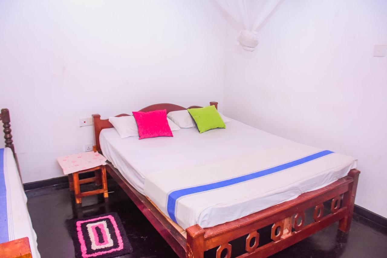 #Bedbox Vandrerhjem Dambulla Eksteriør bilde