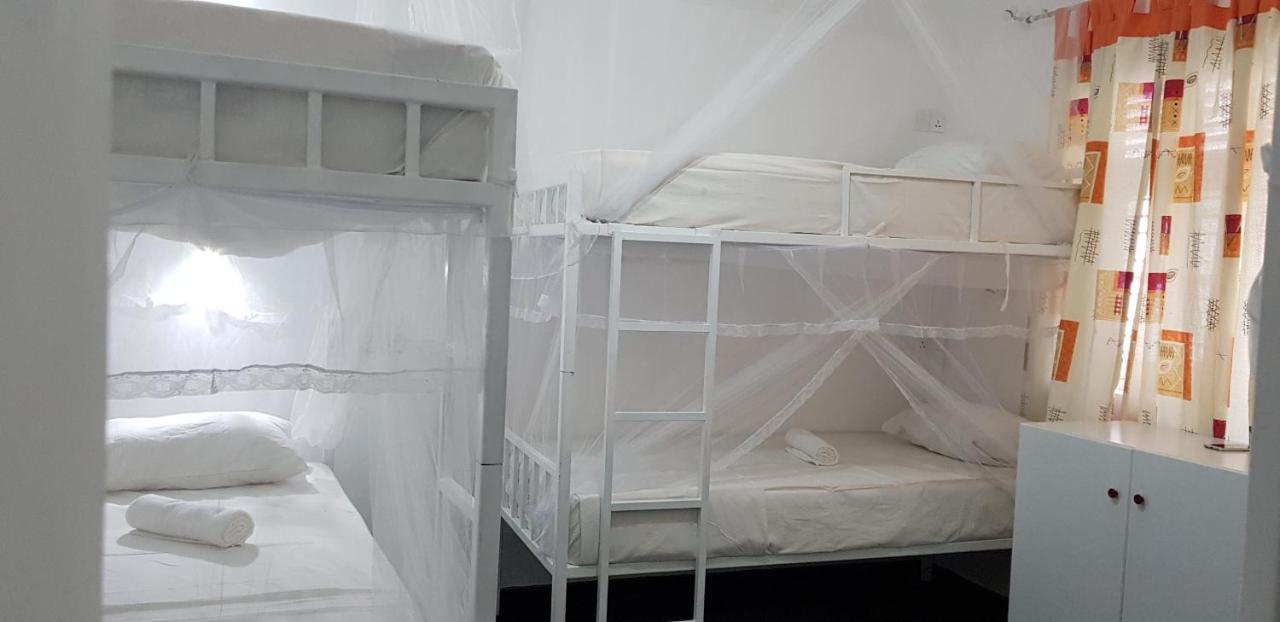 #Bedbox Vandrerhjem Dambulla Eksteriør bilde
